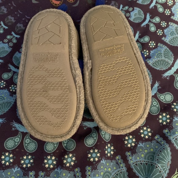 🐶🐶Boys 3 pieces slippers , bottoms , top - Picture 5 of 5